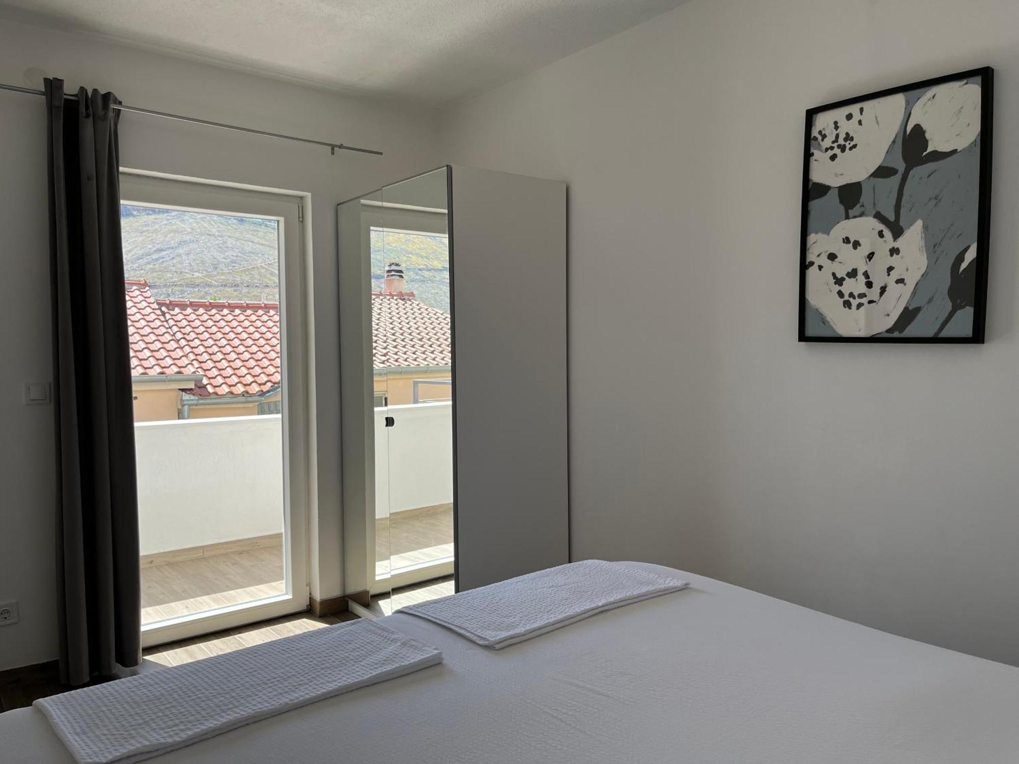 Apartmani Mlinar - One Bedroom Apartment With Seaview Grebastica Exterior photo